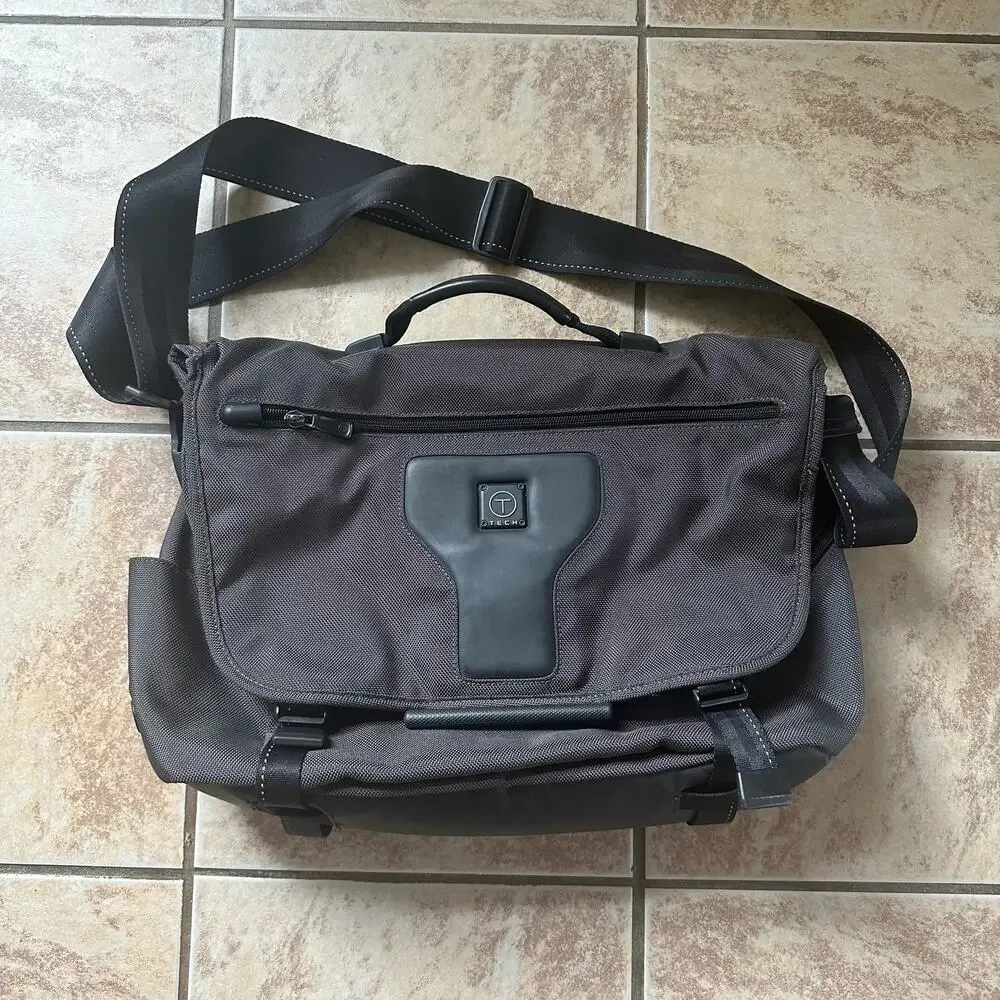 Tumi tech briefcase